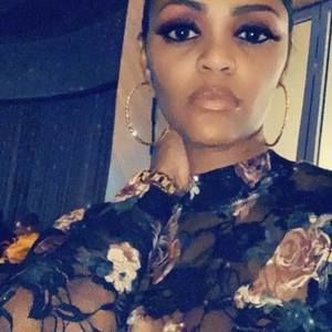 Meet your Posher, Shanita